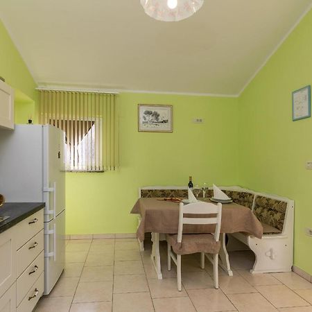Apartments Korina Kanfanar Εξωτερικό φωτογραφία